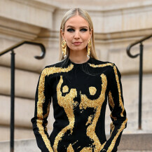 Modna kuća Schiaparelli ima decentniju verziju zlatne haljine kakvu je nosila Lepa Brena