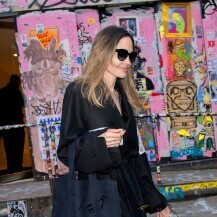 Angelina Jolie ispred svog butika u New Yorku