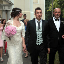 Ina Štrlek na vjenčanju s rukometašem Manuelom Štrlekom nosila je vjenčanicu modne kuće Vesna Sposa
