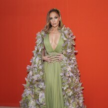 Jennifer Lopez na pariškom Tjednu visoke mode 2024. - 2