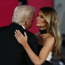 Melania Trump nosi glazirane nokte