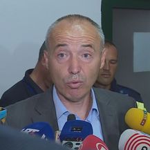 Ministar obrane Damir Krstičević posjetio Divulje (Dnevnik.hr)