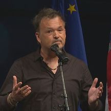 Gibonni održao dirljiv govor na komemoraciji za Olivera Dragojevića (Foto: dnevnik.hr)