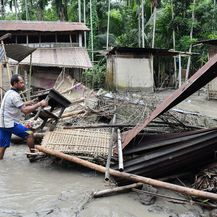 Velike poplave u Indiji (Foto: AFP) - 1