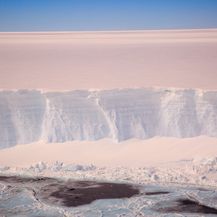 Ledena santa A68 (Foto: AFP PHOTO / BRITISH ANTARCTIC SURVEY / ALI ROSE)