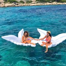 Adriana Đurđević i Anamaria Raič (Foto: Instagram)