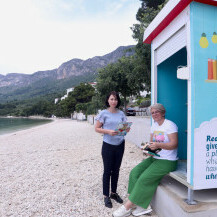 Na plaži u Gradcu i ove godine postavljene su besplatne knjižnice