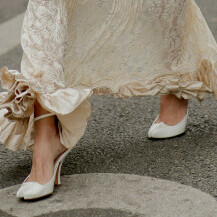 Street style u vjenčanici na Pariškom tjednu visoke mode - 2