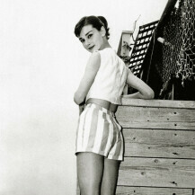 Ljetni outfit Audrey Hepburn na setu filma 'We Go to Monte Carlo' 1951. godine