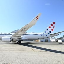 Novi Airbus A220 - 9