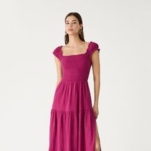 Stradivarius, snižena s 29,99 na 15,99 eura