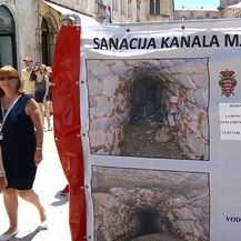 Zapelo čišćenje kanalizacije ispod Straduna (Foto: Dnevnik.hr) - 1