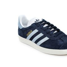 Adidas, 749 kn (Shoebedo)