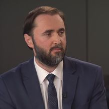 Dr. Krešimir Luetić, predsjednik Hrvatske liječničke komore, u Dnevniku Nove TV (Foto: Dnevnik.hr) - 2