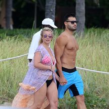 Britney Spears i Sam Asghari (Foto: Profimedia)