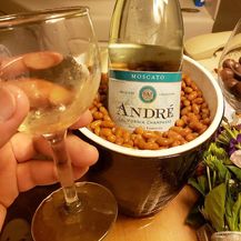 Grah posvuda (Foto: Facebook/BeansInThingsThatBeansShouldntBeIn) - 21