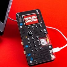 MAKERphone edukacijski mobitel