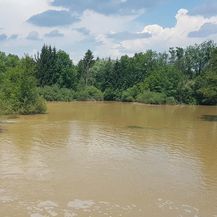 Mrežnica promijenila boju (Foto: Radio Mrežnica)