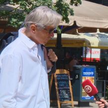Tomislav Horvatinčić ispija kavicu na Cvjetnom