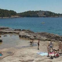 Kupanje na plaži - 2