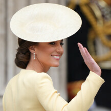 Catherine Middleton u profinjenom izdanju u boji limuna