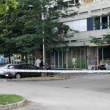 Raznesen bankomat u Sesvetama - 12