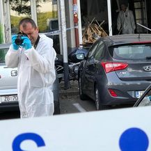 Raznesen bankomat u Sesvetama - 13