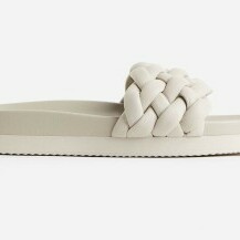 H&M, 22,99 eura