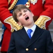 Princ Louis na balkonu Buckinghamske palače - 1