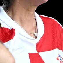 Vanja Morić u Berlinu nosi ogrlicu s motivom leptira - 2