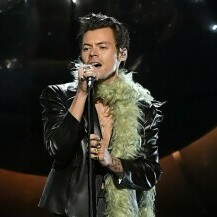 Harry Styles na Grammyjima 2001. godine