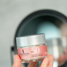 Afrodita Professional Lifting krema SPF 50