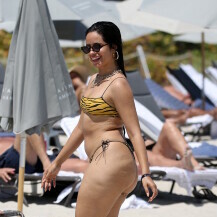 Camila Cabello ne srami se svojeg celulita - 4