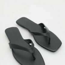 Reserved, 25,99 eura