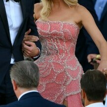 Ivanka Trump nosila je svjetlucavu ružičastu haljinu