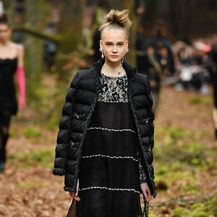 Kolekcija modne kuće Chanel za jesen/zimu 2018. godine - 11