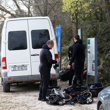 Potraga za maloljetnikom u Visovačkom jezeru (Foto: Pixell) - 2