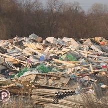 Na gradskom zemljištu u zagrebačkom naselju Savica niknulo je ilegalno odlagalište otpada (Foto: Dnevnik.hr) - 4