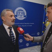 Stjepan Gluščić iz Ministarstva unutarnjih poslova i Domagoj Mikić (Foto: Dnevnik.hr)