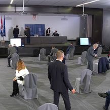 Sjednica Sabora u staroj Ininoj zgradi u Šubićevoj