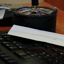 Kuverta u kojoj je USB Zdravka Mamića - 1