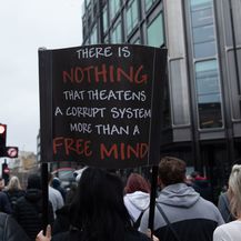 Prosvjed protiv mjera u Londonu - 27