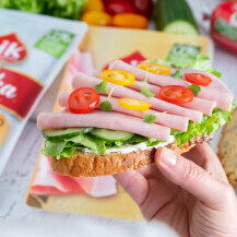 Proteinski sendvič s PIK šunkama