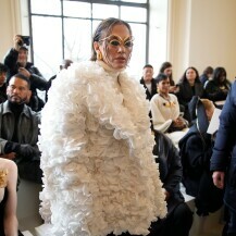 Jennifer Lopez nosila je hydro bob na Pariškom tjednu mode