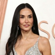 Demi Moore na dodjeli Oscara 2025. u haljini Armani Privéa - 2