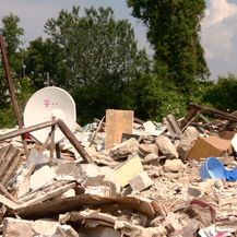 Vidljiva promjena na divljem deponiju na zagrebačkoj Savici (Foto: Dnevnik.hr) - 1