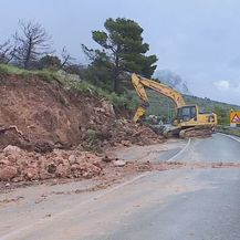 Urušavanje cesta (Foto: Dnevnik.hr) - 2
