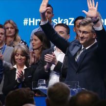Energičan motivacijski govor premijera Plenkovića (Foto: Dnevnik.hr) - 4