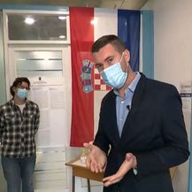 Mario Jurić: Glasačko mjesto u Dubrovniku - 3