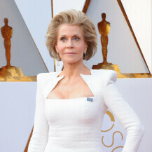 Jane Fonda na dodjeli Oscara 2018. u uskoj haljini